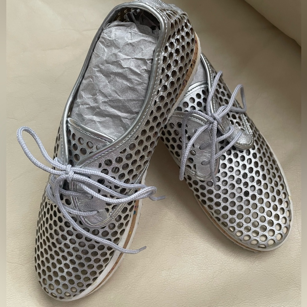 Luccini Silver Perforated Lace-Up Shoes